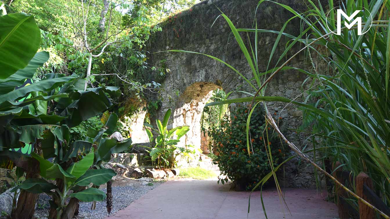 Arco-del-beso-en-Tamasopo